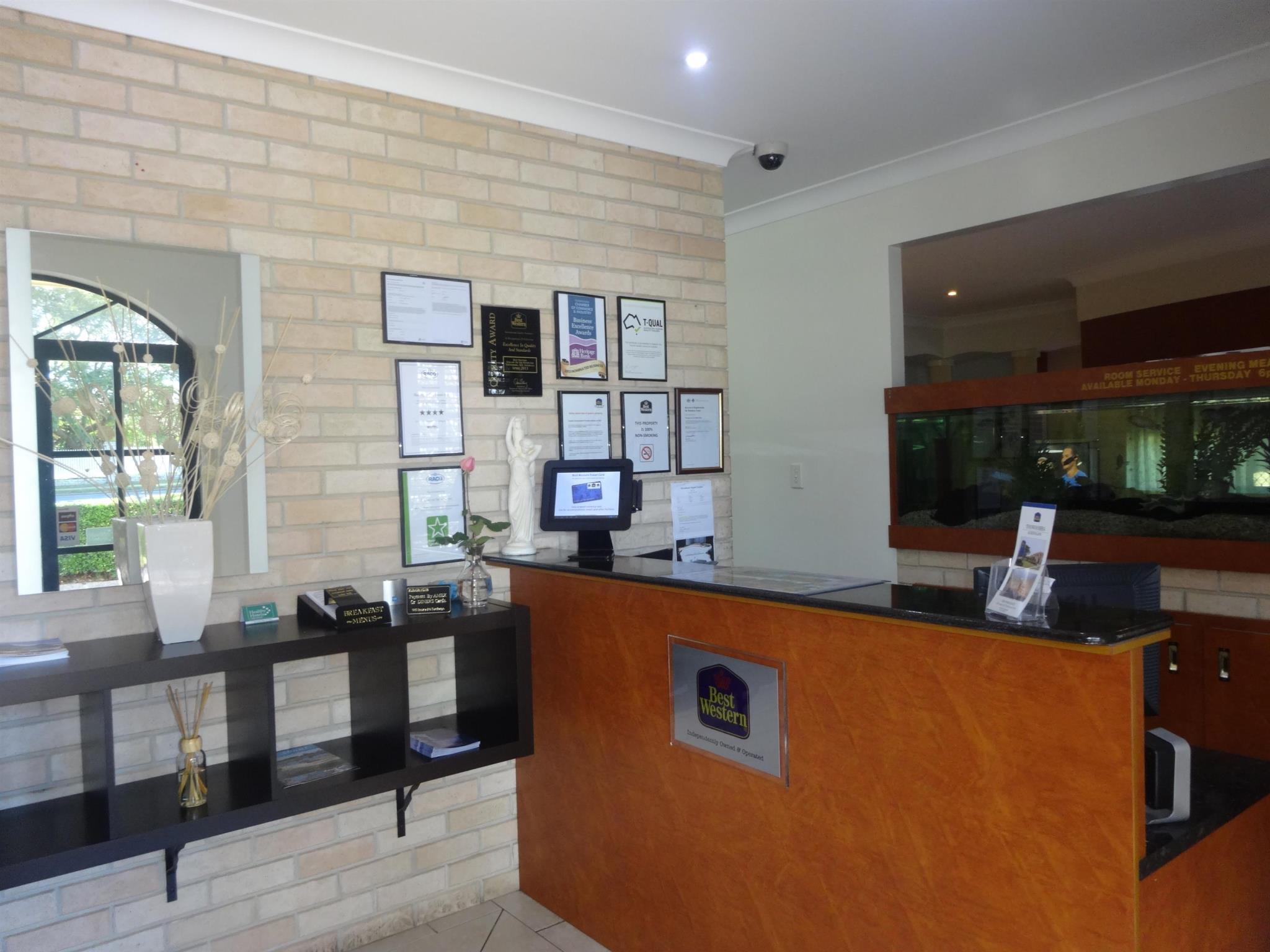Best Western Tuscany On Tor Motor Inn Toowoomba Exterior foto